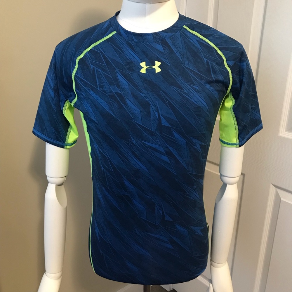 Under Armour Compression Gym / Workout Shirt